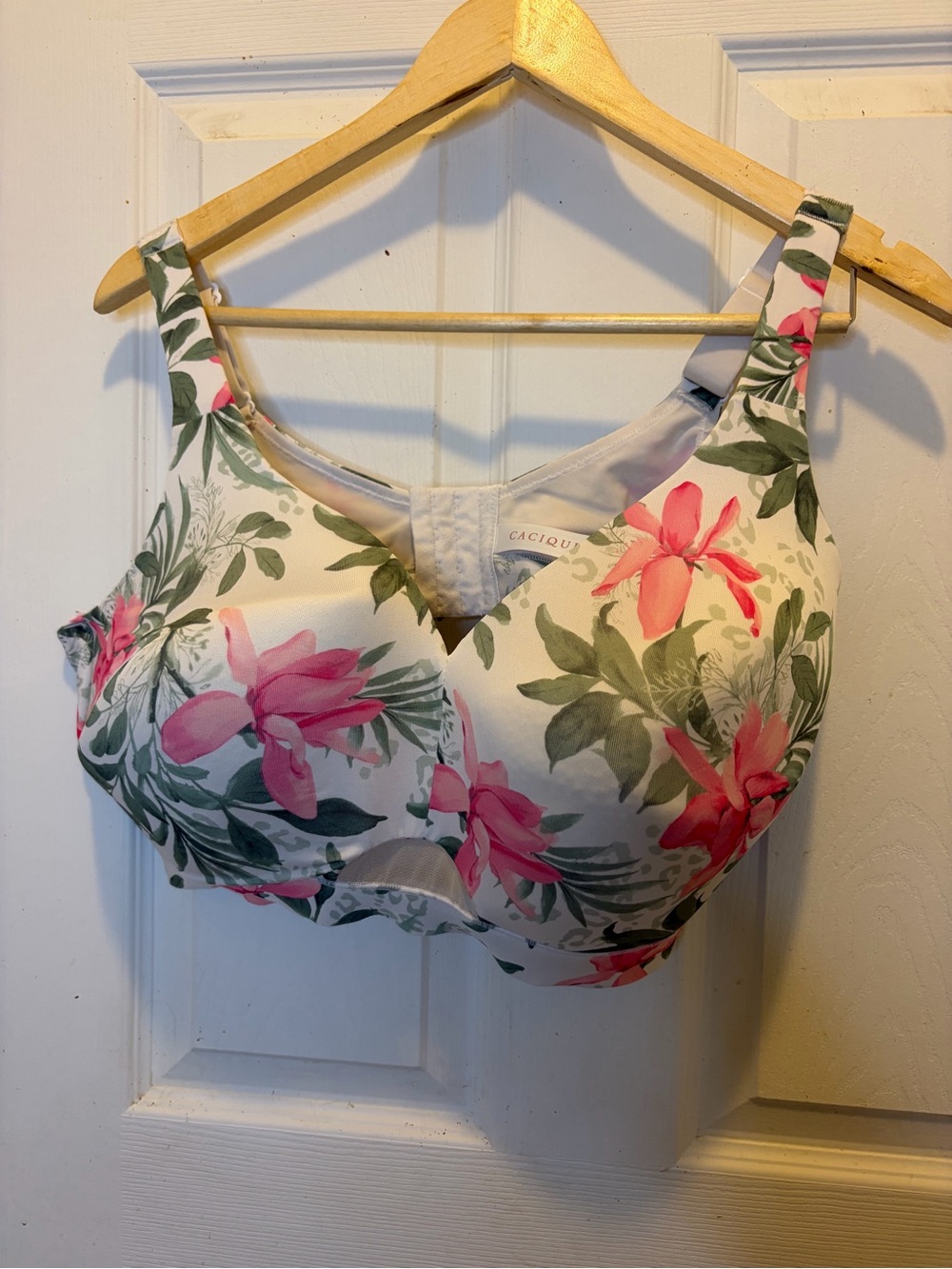 Cacique White Floral Lightly Lined No Wire Full-Coverage Support Bra